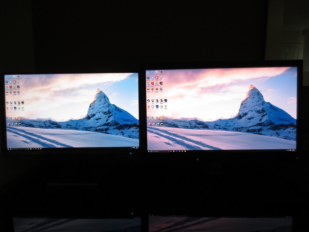 Size comparison on desktop