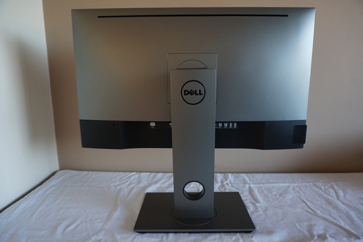 dell ultrasharp up2716d review