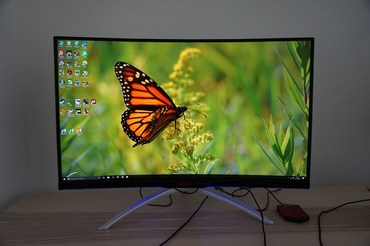 Test AOC Agon AG352QCX : un moniteur de 35 pouces 200 Hz FreeSync