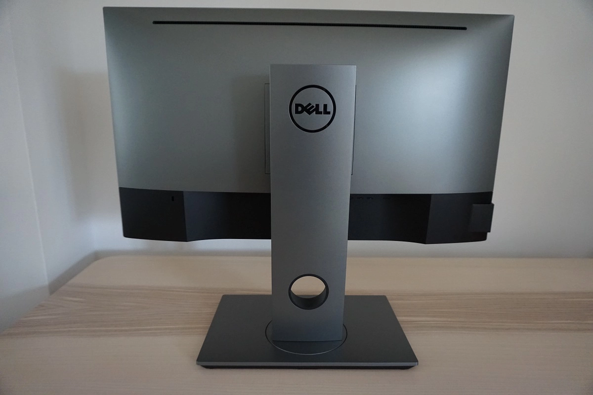 Dell U2518D Review | PC Monitors