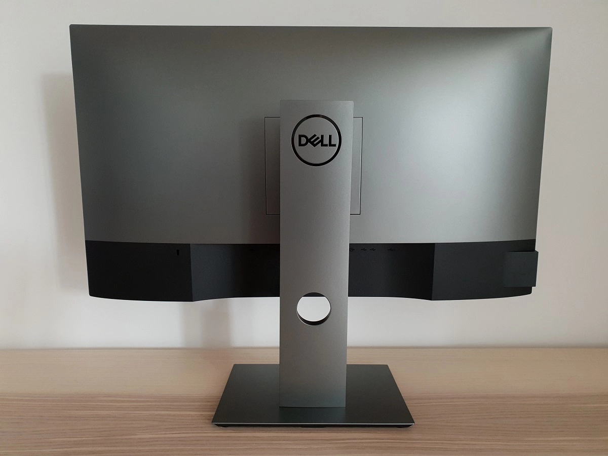 Dell UltraSharp 27 Monitor: U2719D 