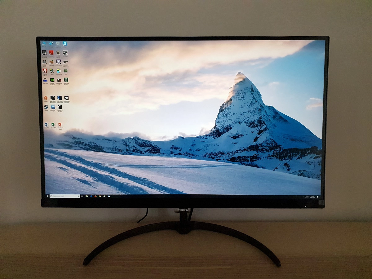 新品・未開封 PHILIPS 276E8VJSB/11 27インチ 4K モニター | www