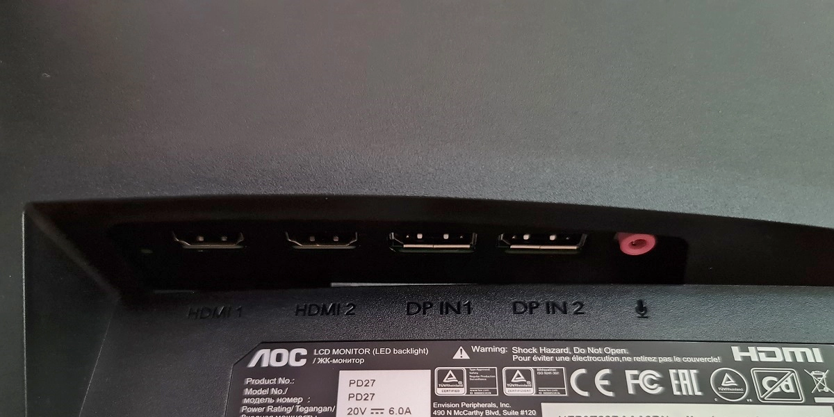 Ports at the right
