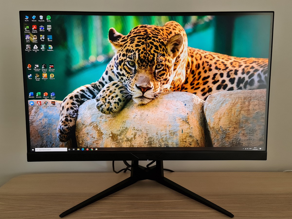 Gigabyte AORUS FI27Q-X Review | PC Monitors