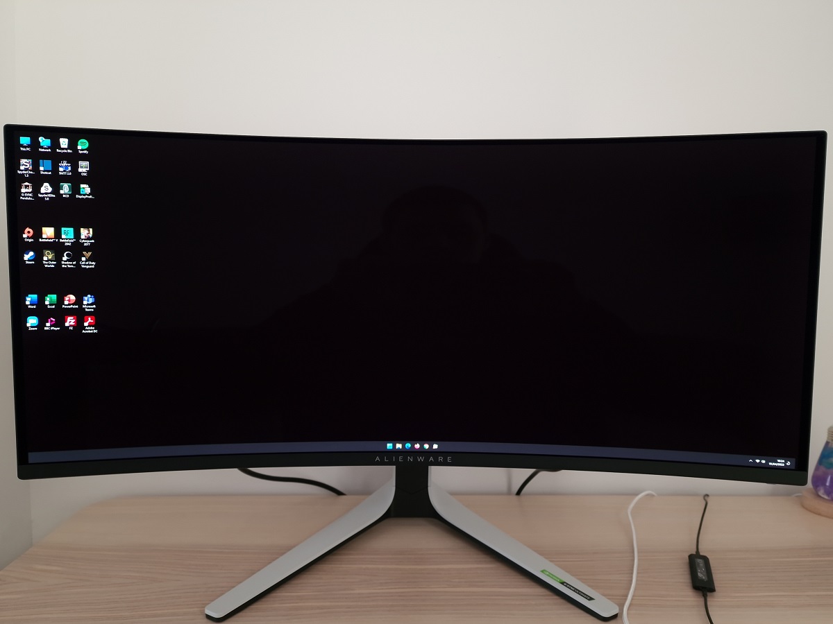 glossy computer monitor