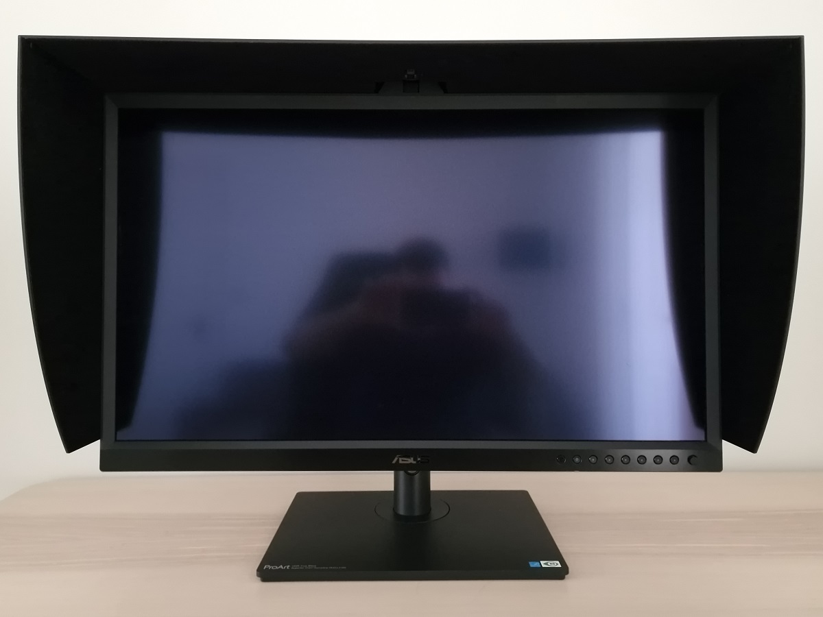 Asus ProArt Display OLED PA32DC Review