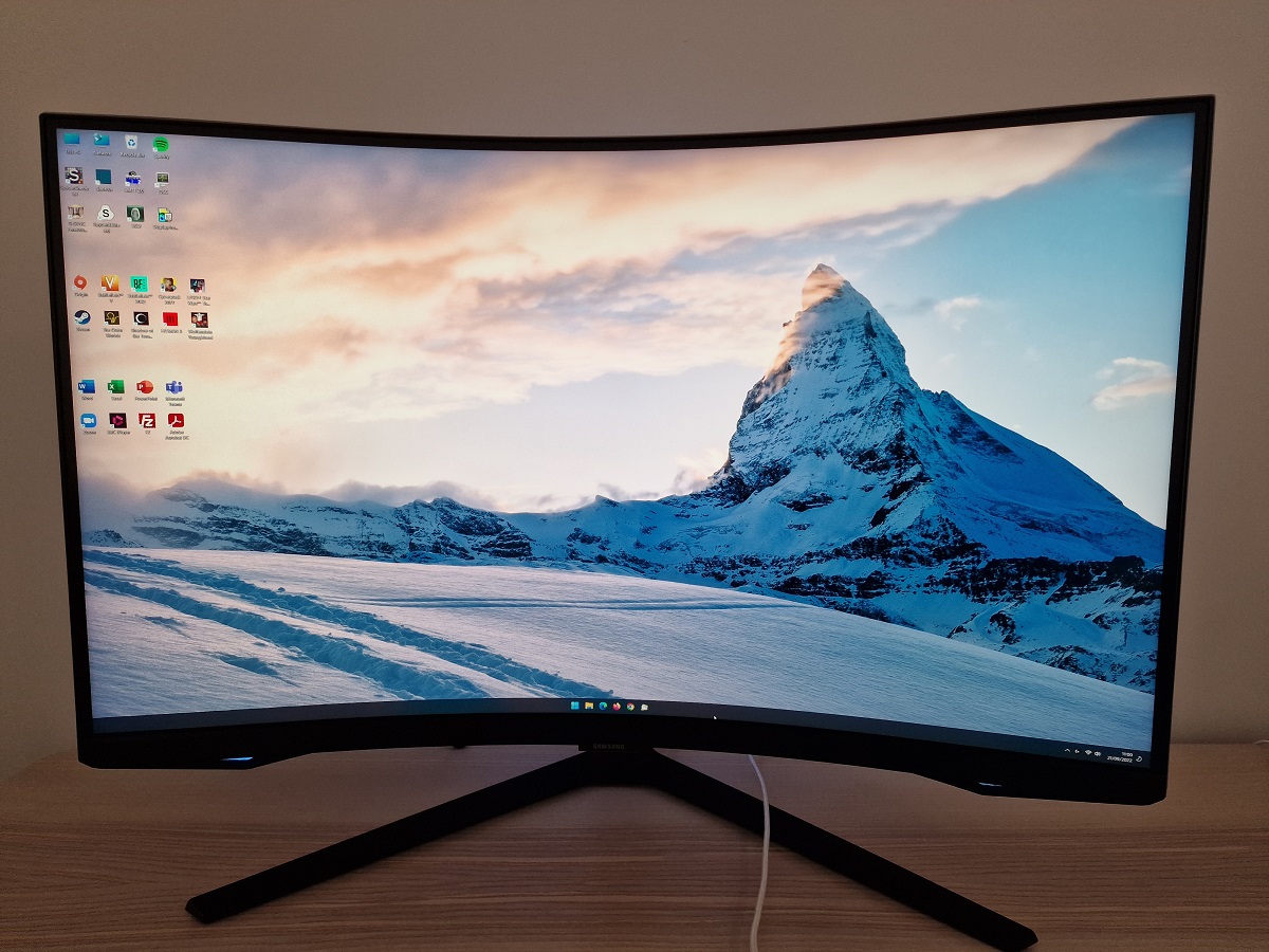 Asus unveils 5K monitor, first 240Hz monitor, 4K 144Hz prototype, more  review - FlatpanelsHD