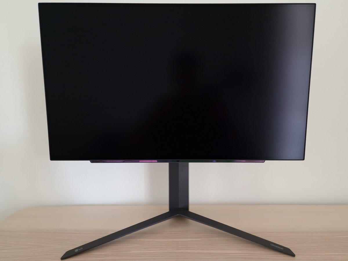 LG UltraGear 27GR95QE-B Review